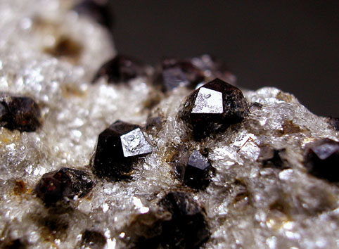 Almandine アルマンディン その７